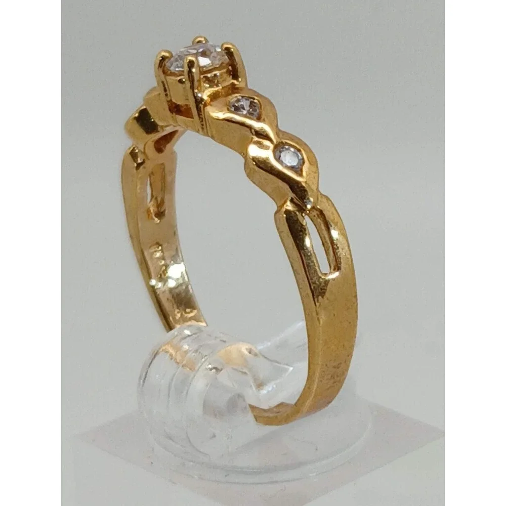 Vintage 90s Gold Tone Infinity Band Ring with Round Clear Stone Accents Size‎ 7